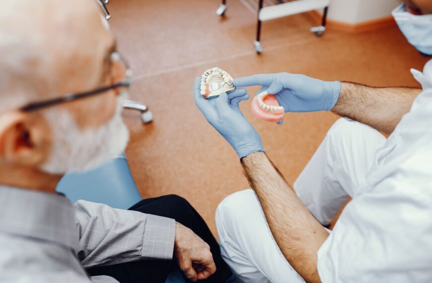 Overdenture versus Protocolo: Qual é a Melhor Opção para Reabilitação Oral?